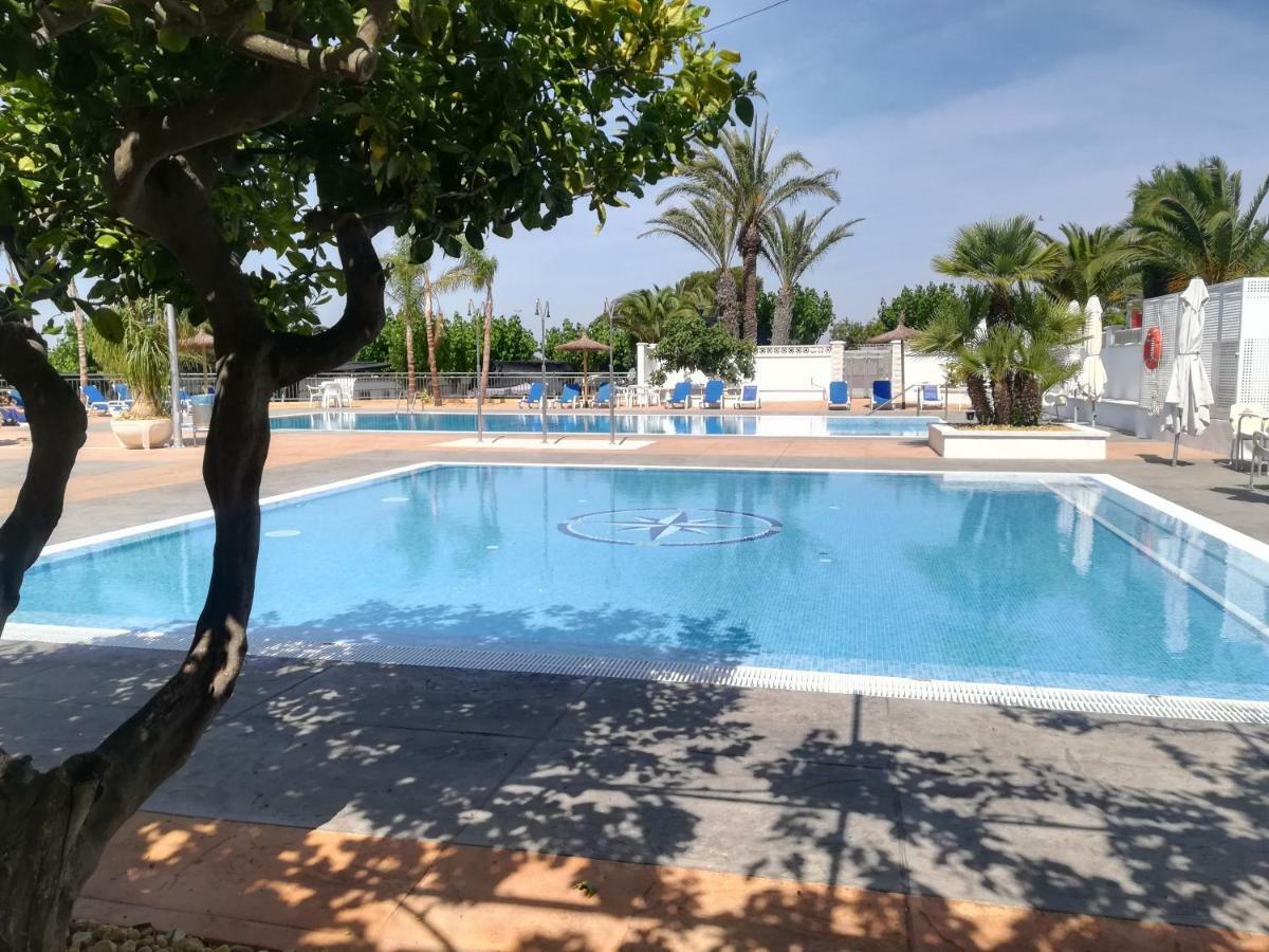 Camping Bahia Santa Pola Exterior photo
